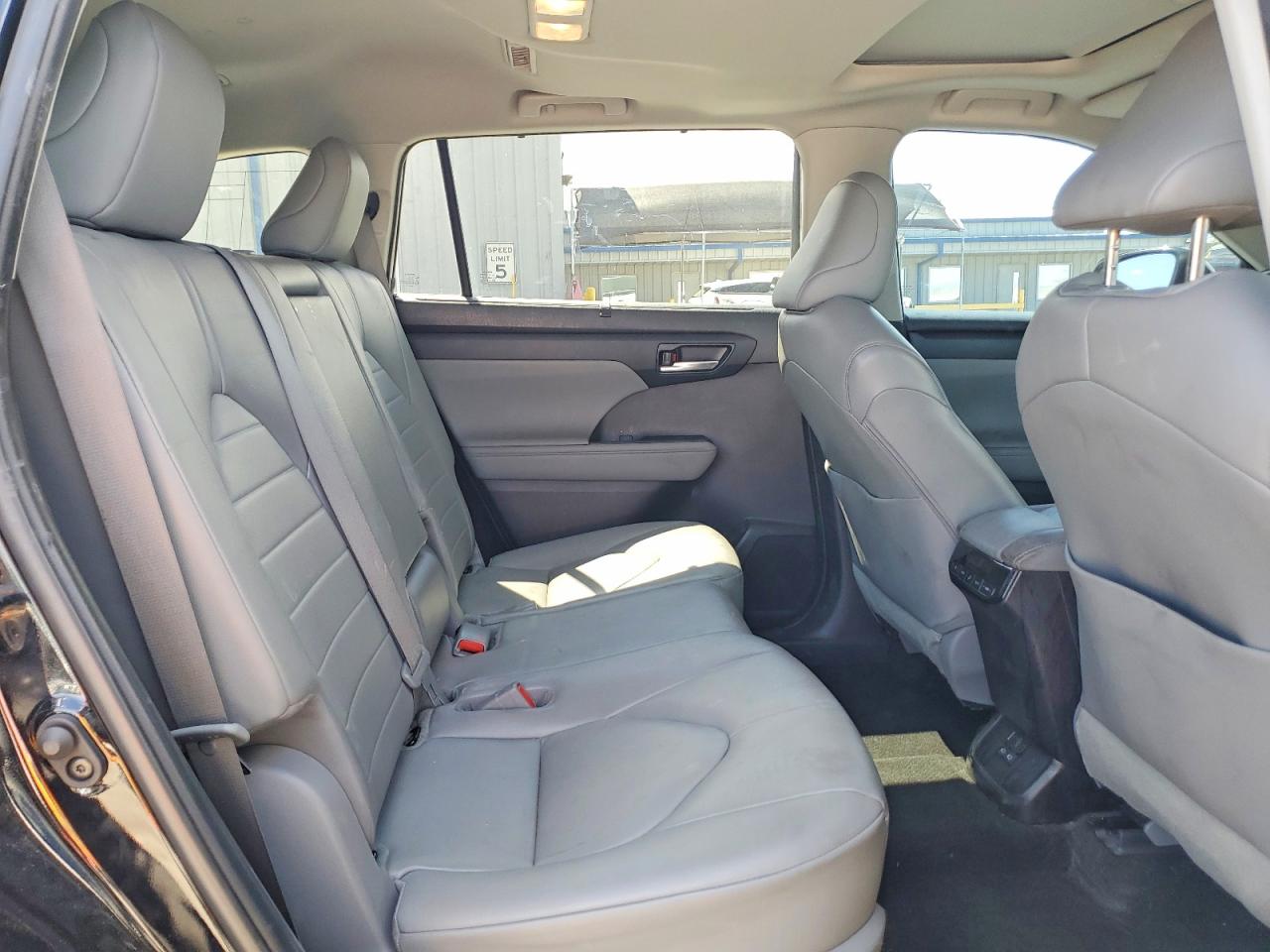 Toyota Highlander Xle