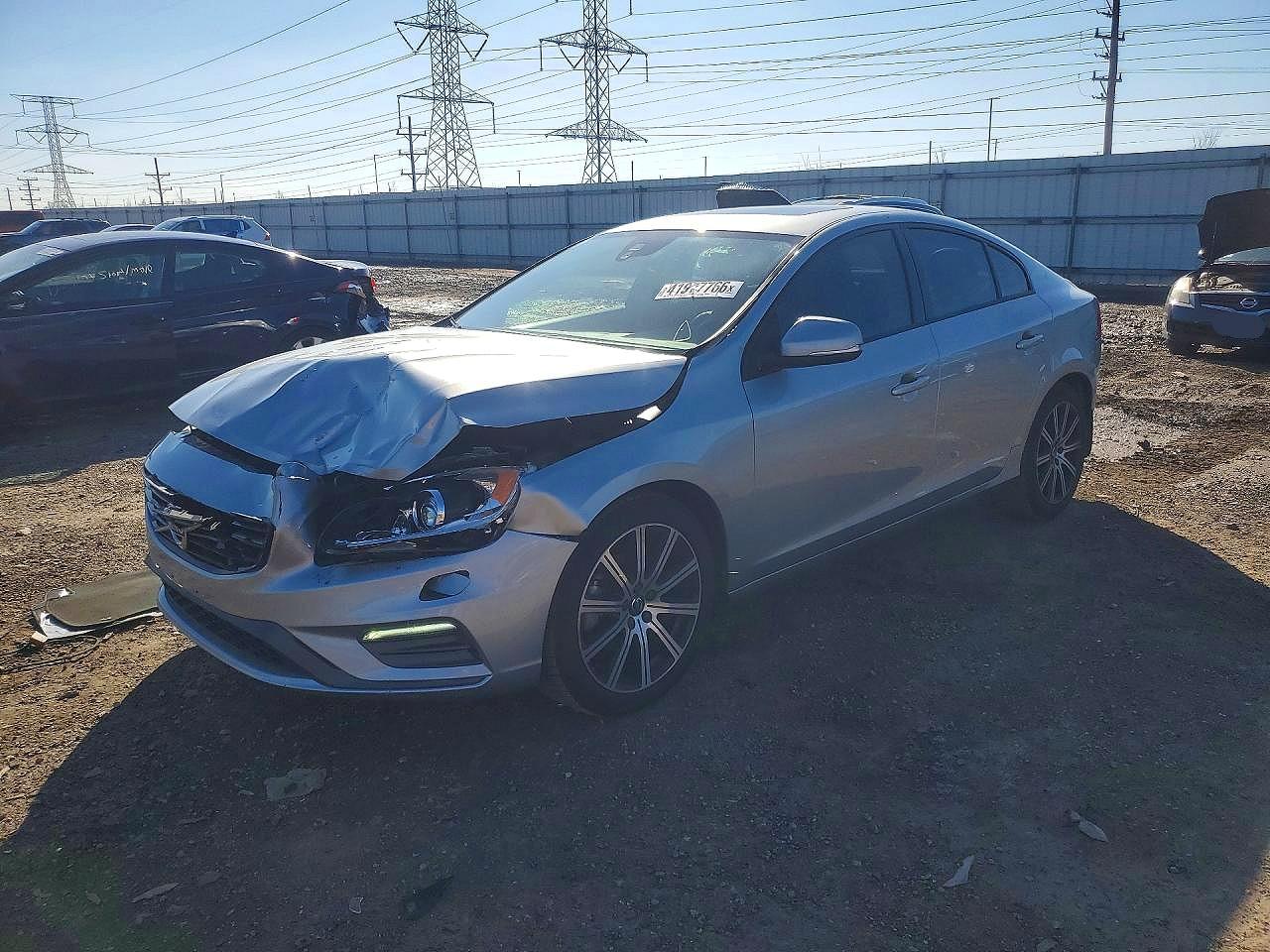 Salvage Volvo S60 Image