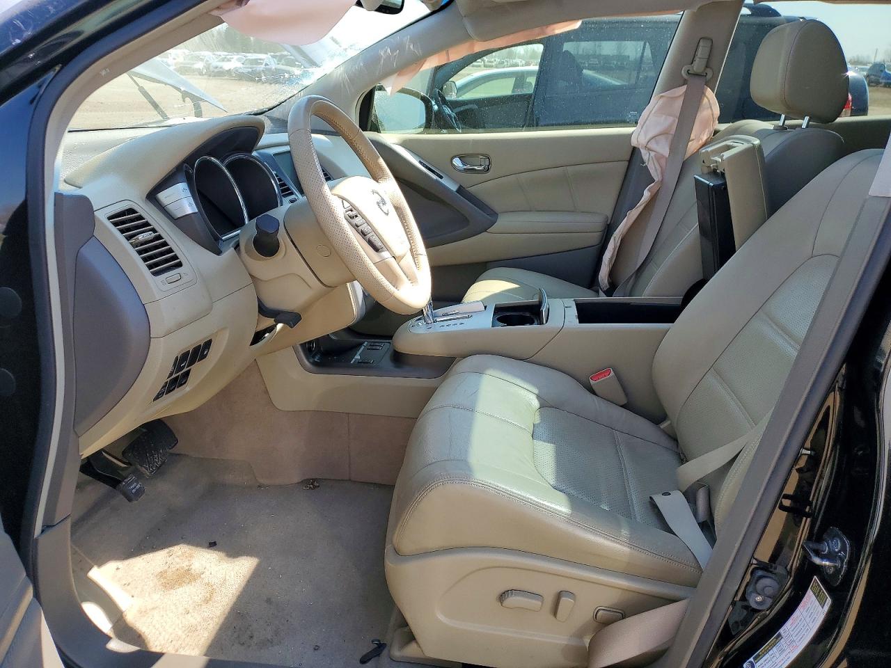Nissan Murano S