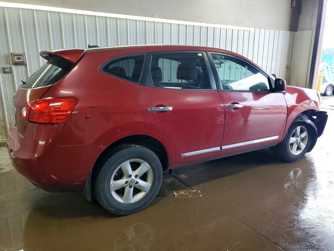 Nissan Rogue S