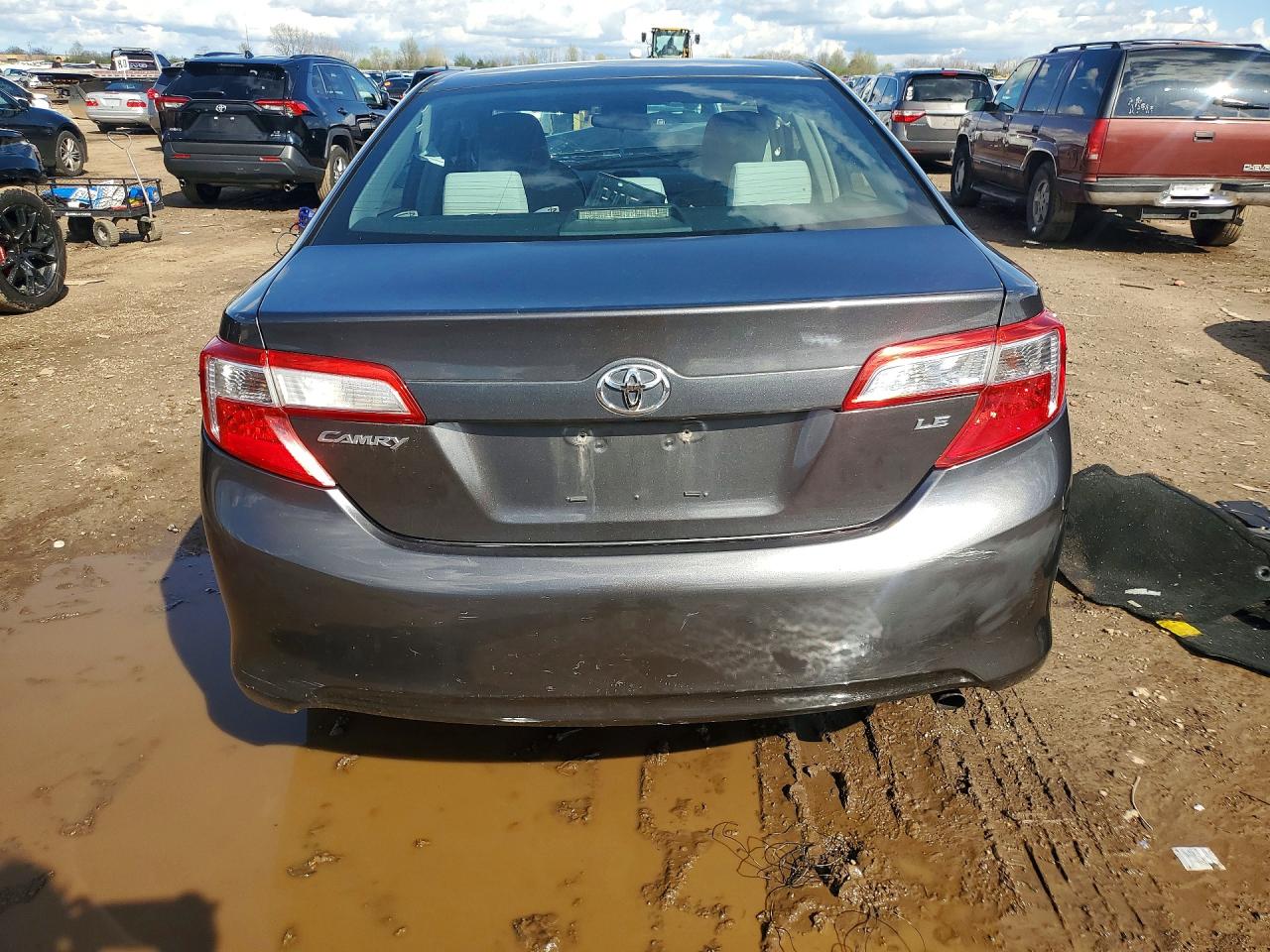 Toyota Camry Le