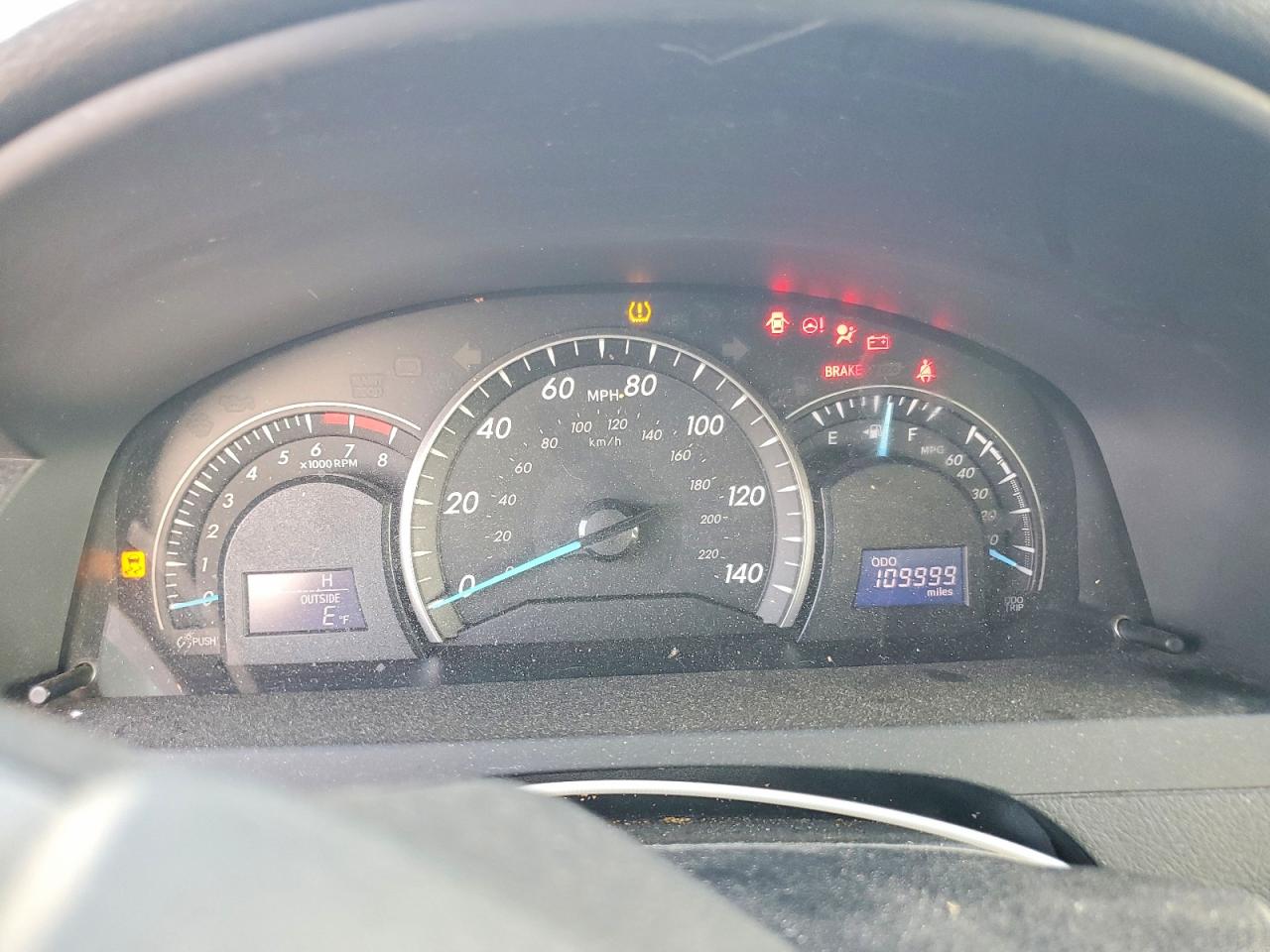 Toyota Camry Le