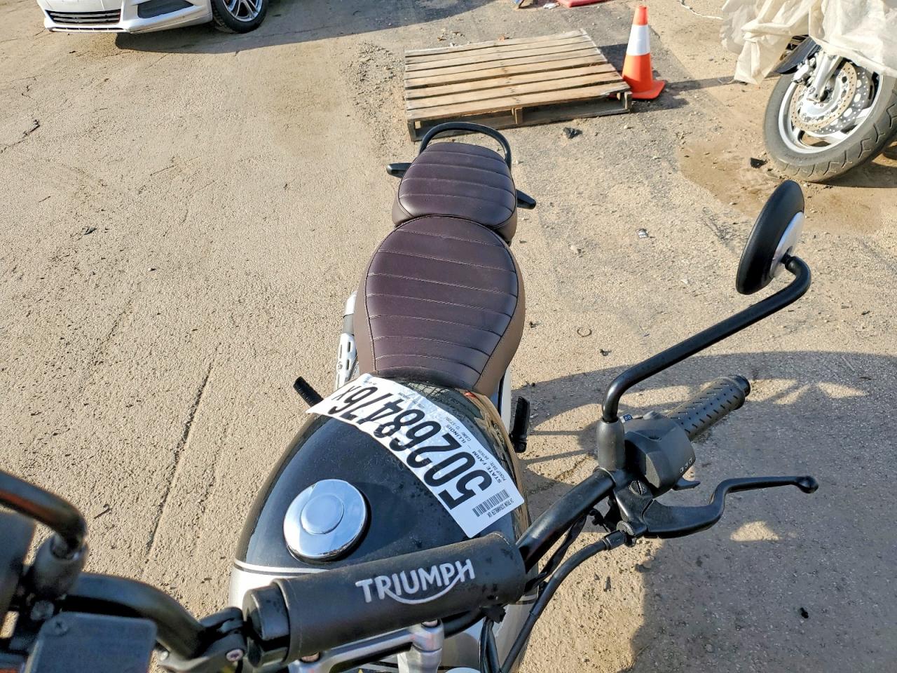 Triumph Scrambler 400 X