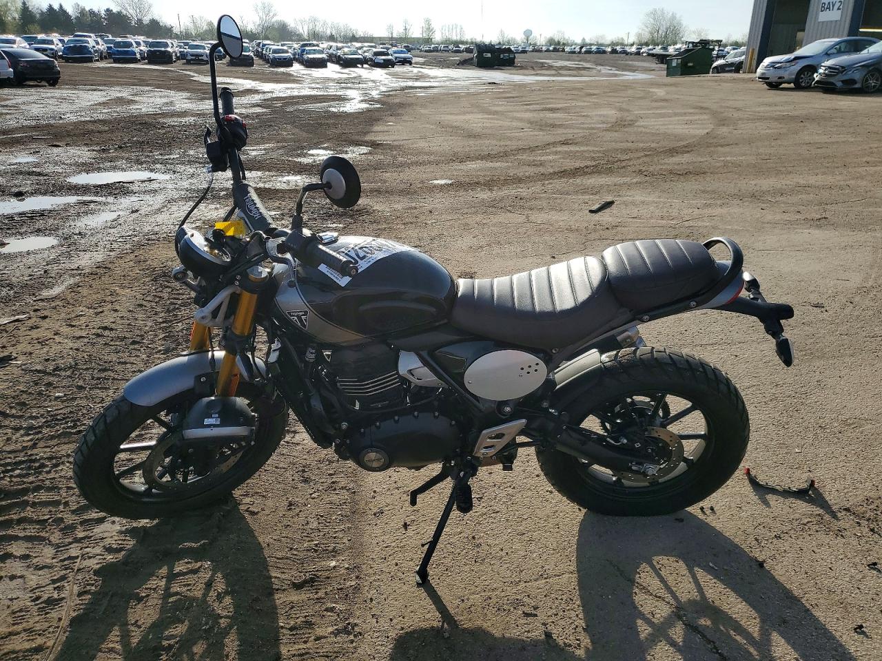 Triumph Scrambler 400 X