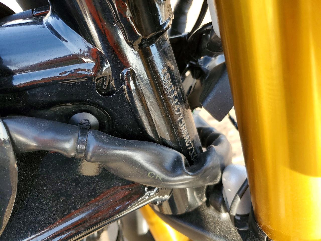 Triumph Scrambler 400 X