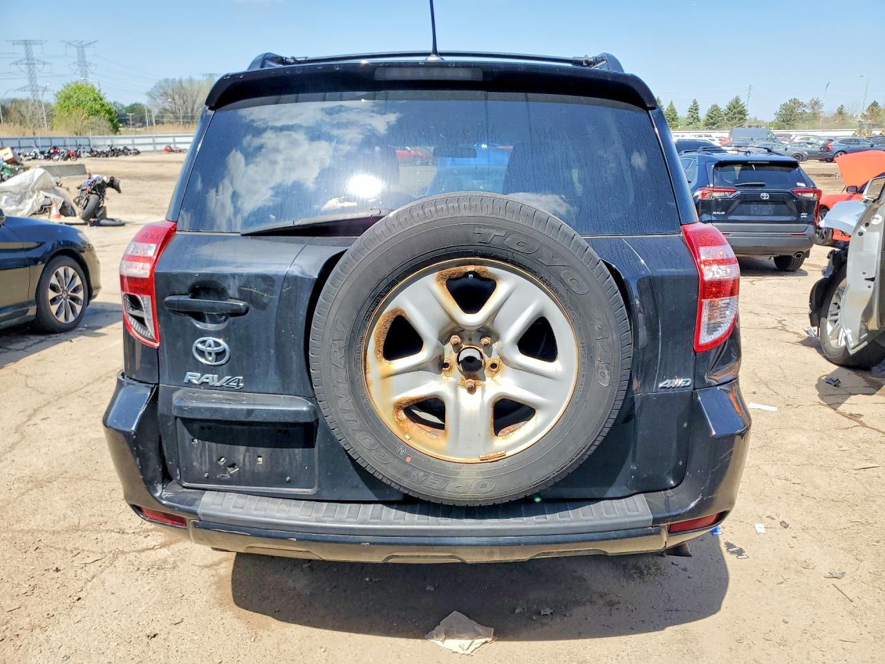 Toyota RAV4 Base