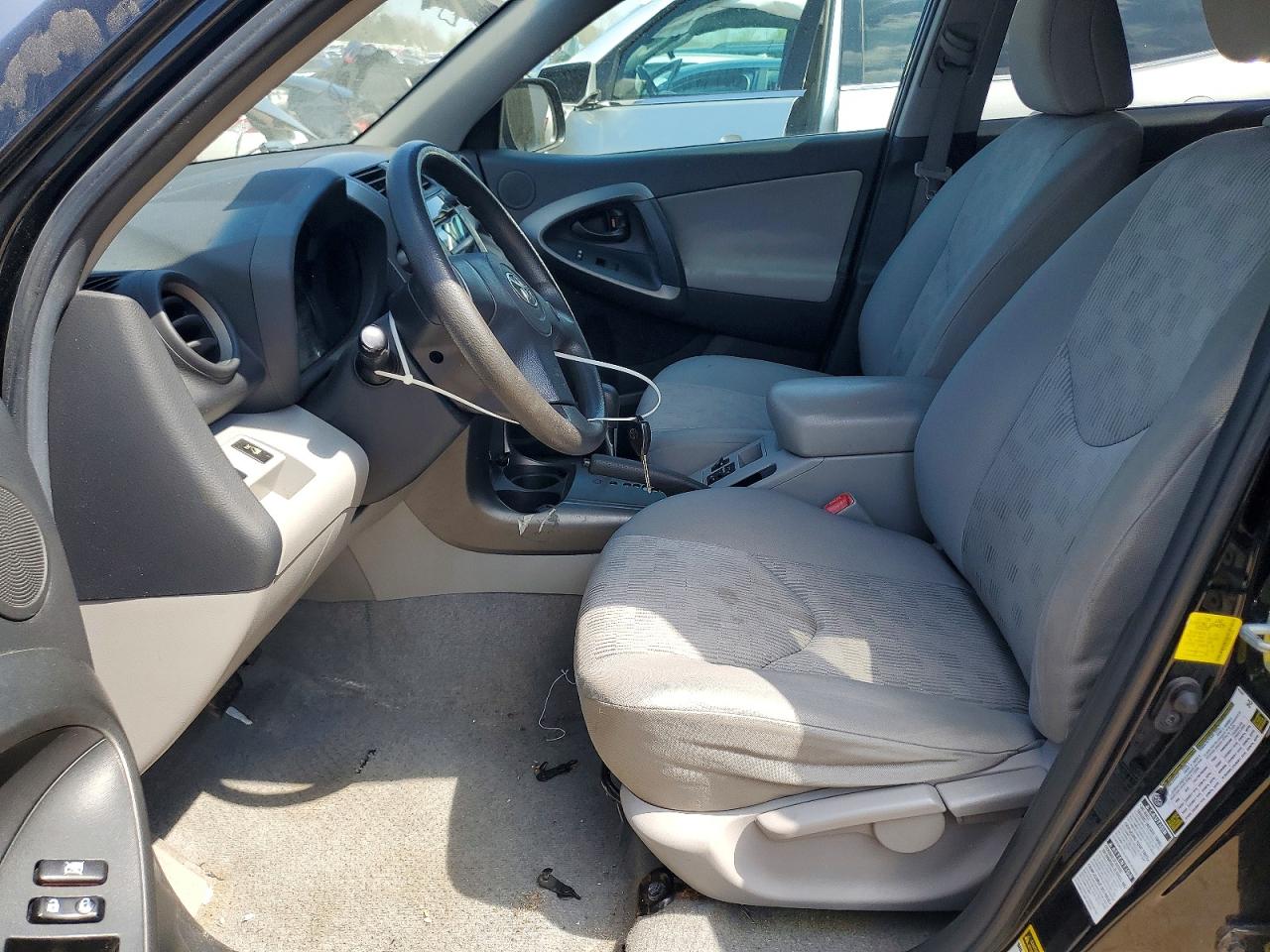 Toyota RAV4 Base
