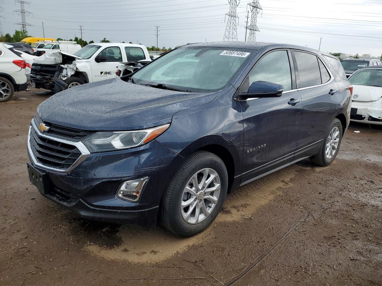 Salvage Chevrolet Equinox Image