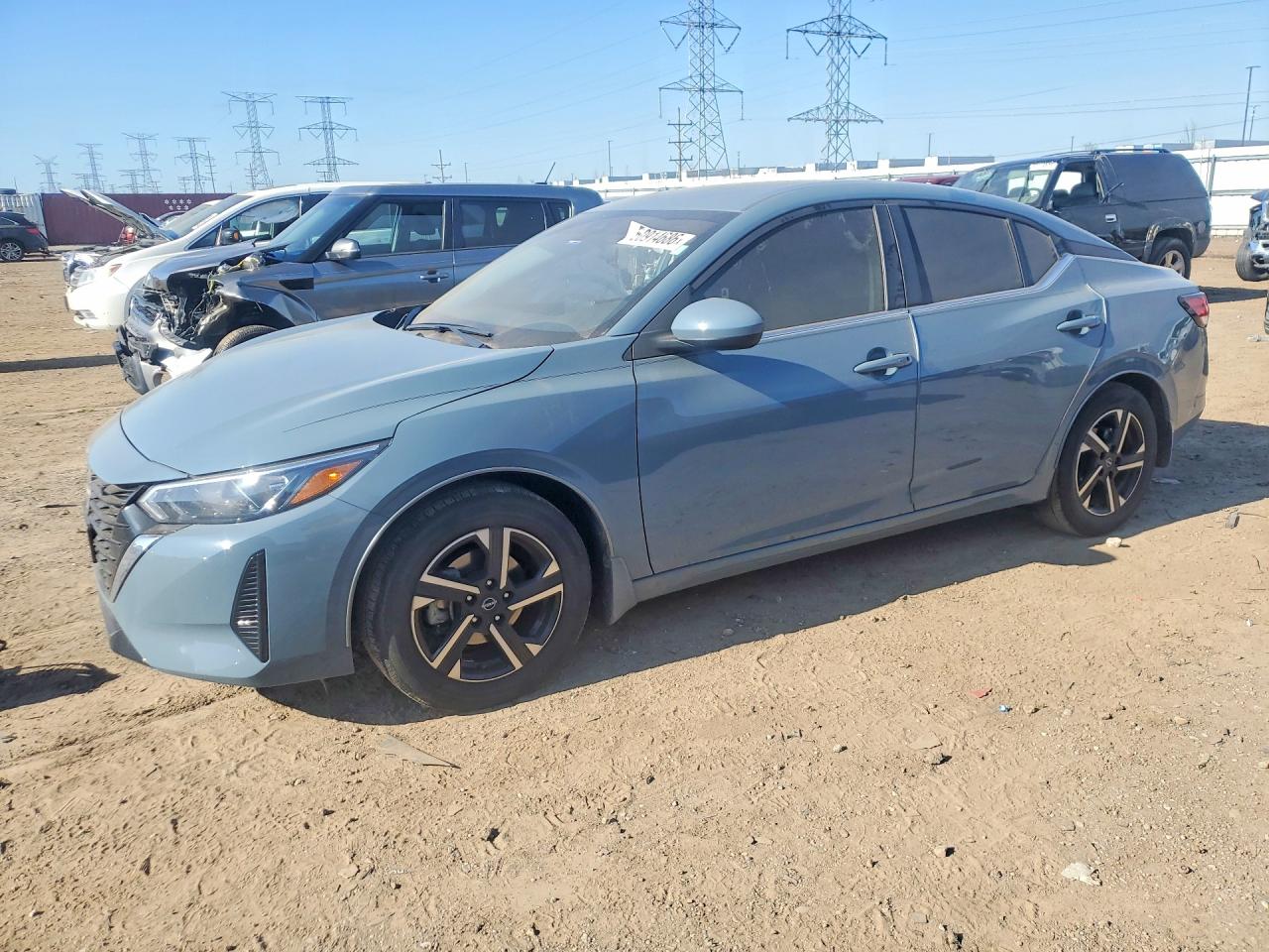 Salvage Nissan Sentra Image