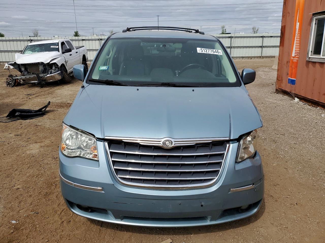 Chrysler Minivan Touring