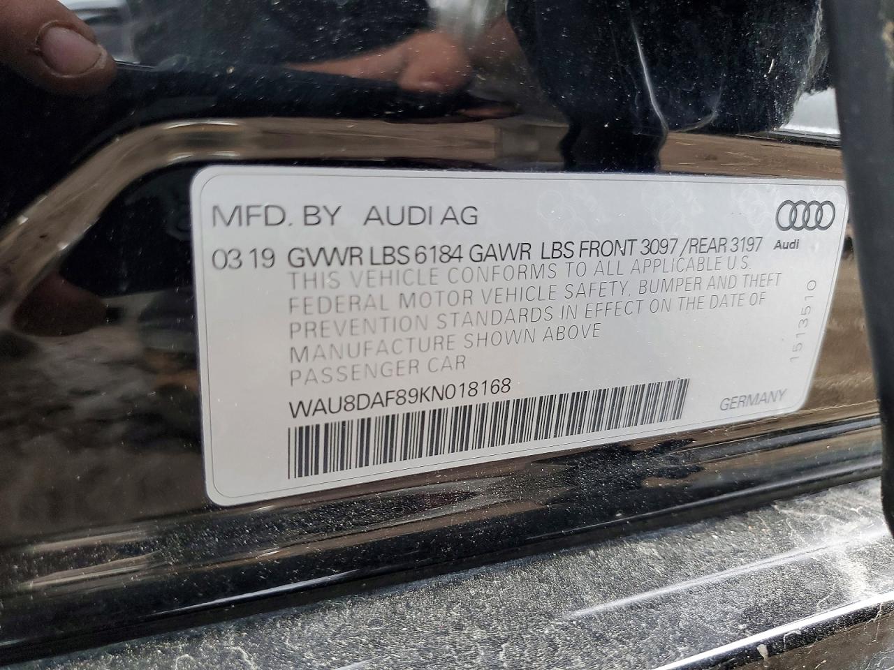 Audi A8 L