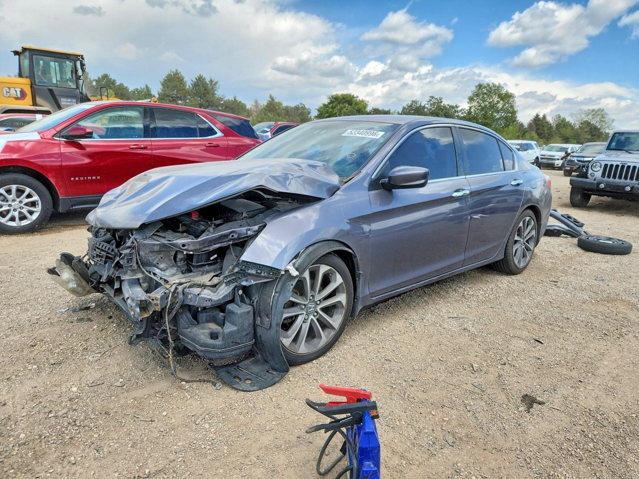 Salvage Honda Accord Image