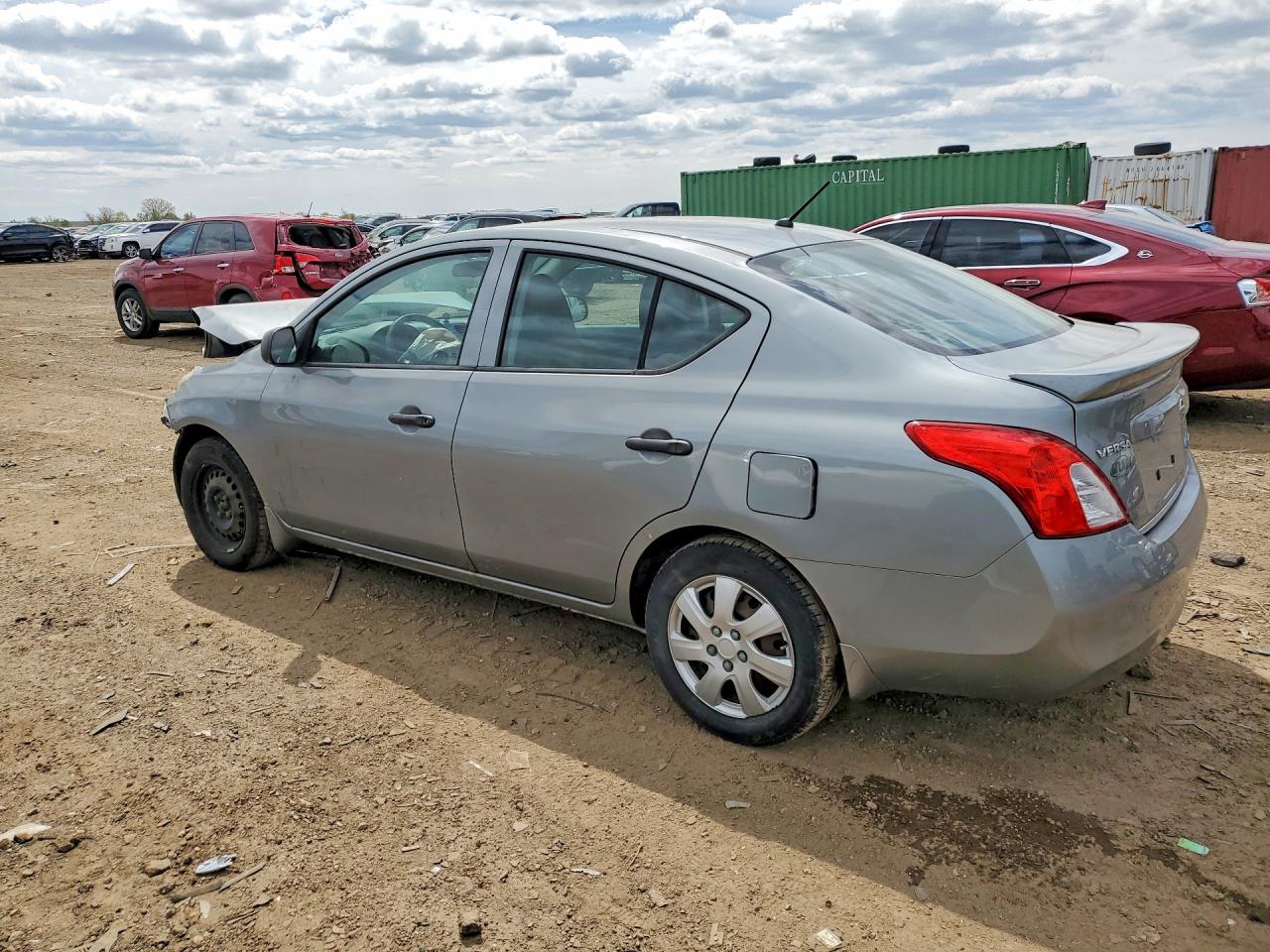 Nissan Versa 1.6 S Plus