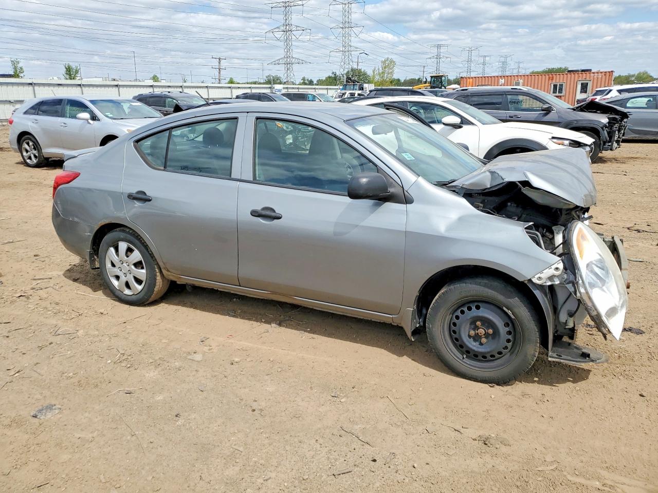 Nissan Versa 1.6 S Plus