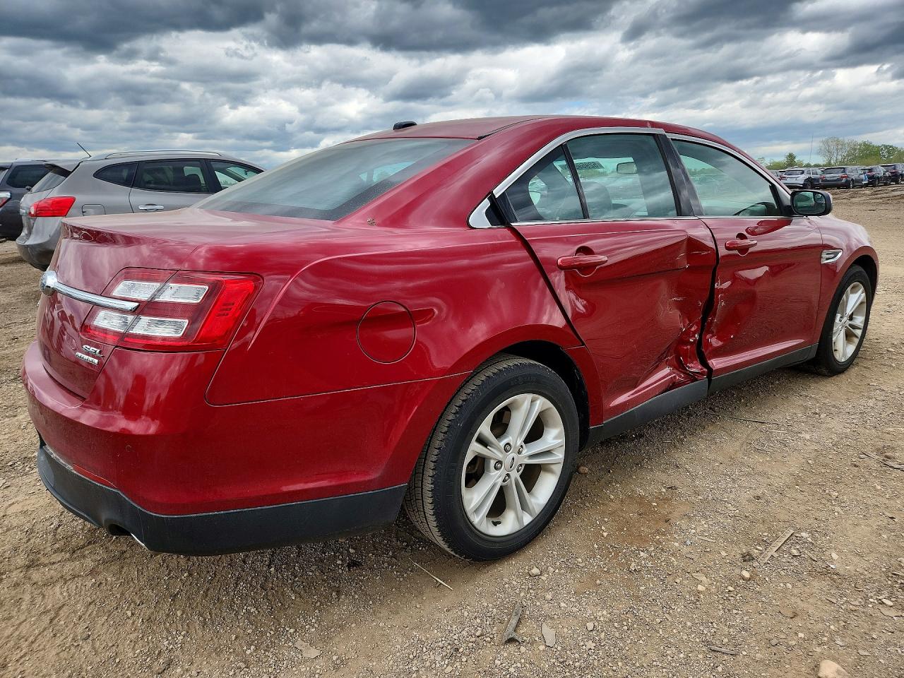 Ford Taurus Sel