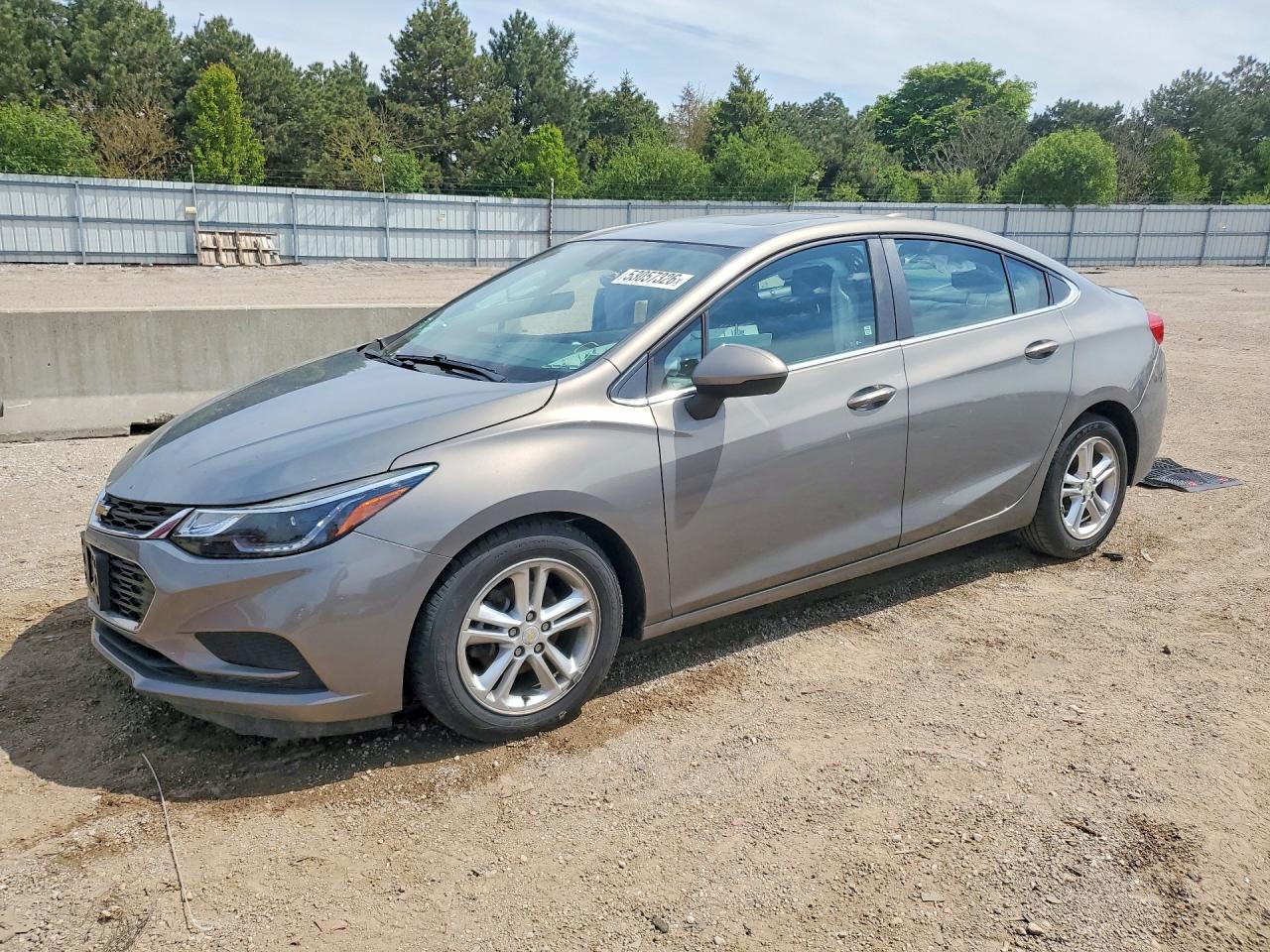 Salvage Chevrolet Cruze Image