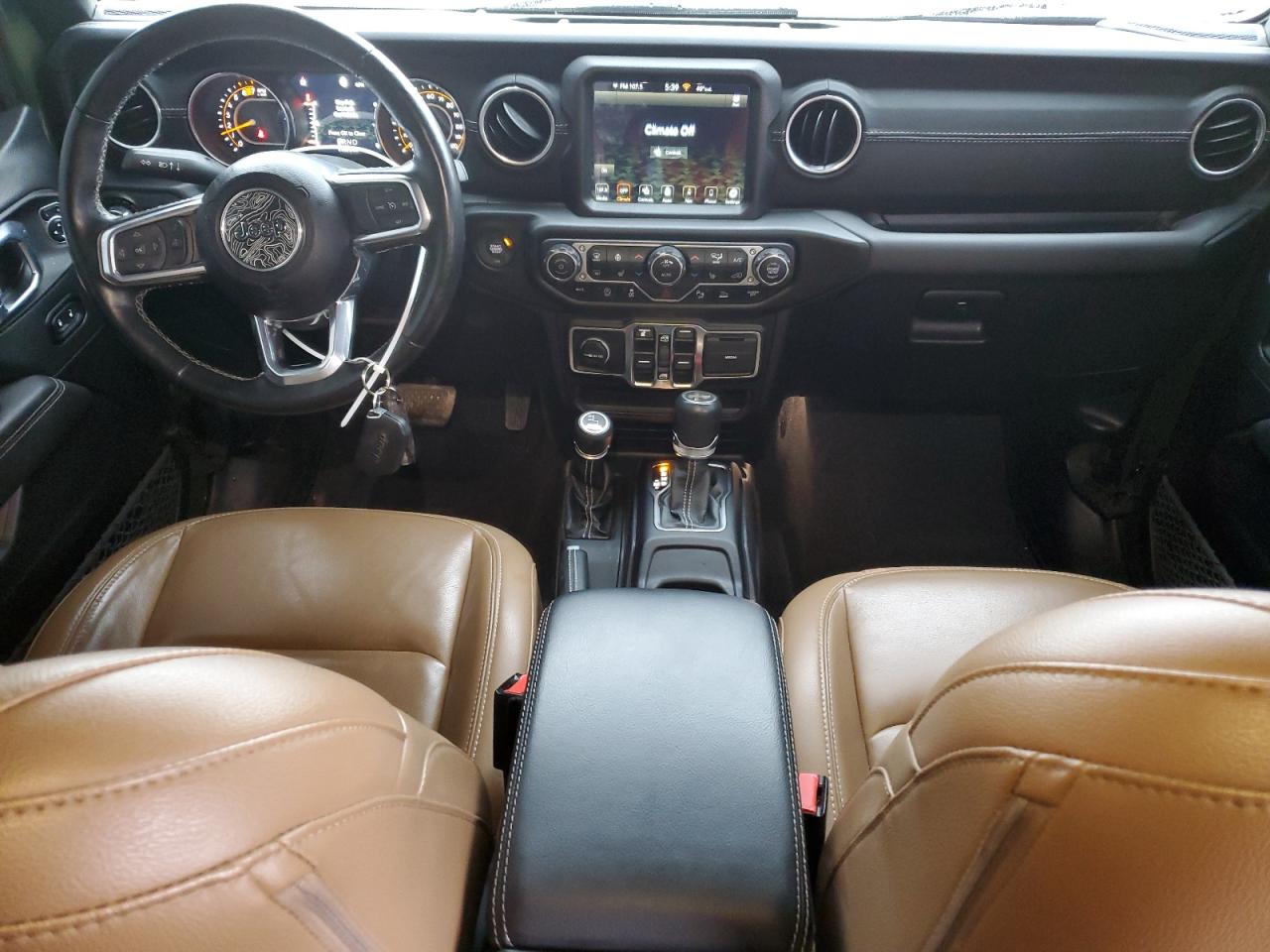 Jeep Wrangler Sahara