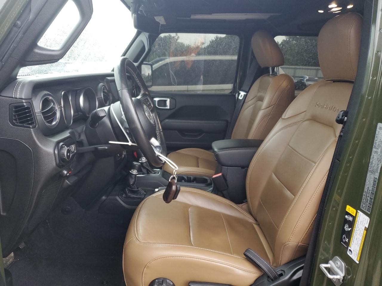 Jeep Wrangler Sahara