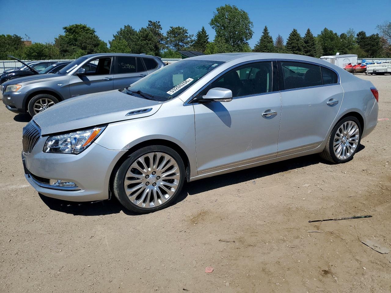 Salvage Buick LaCrosse Image