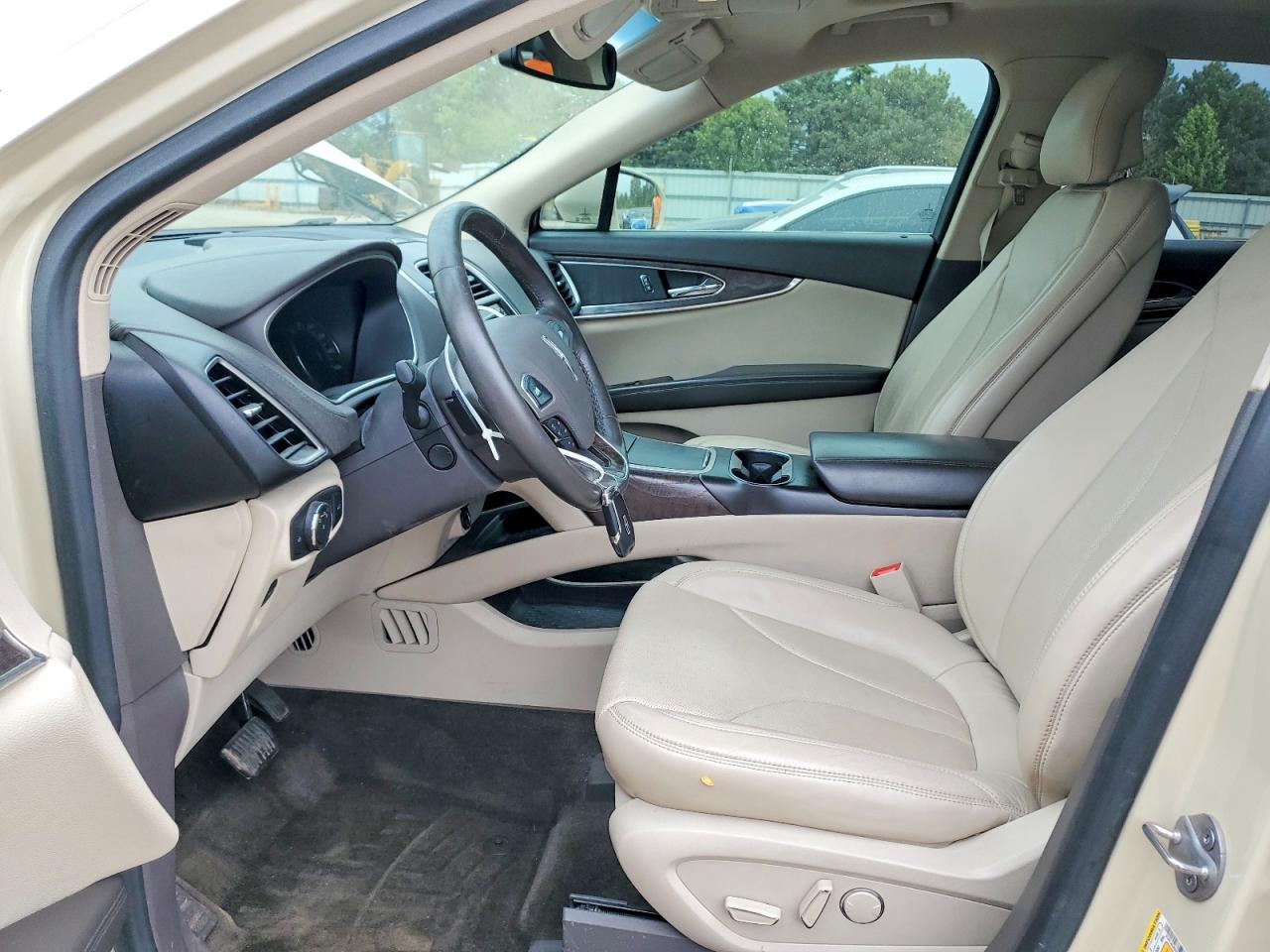 Lincoln MKX Reserve