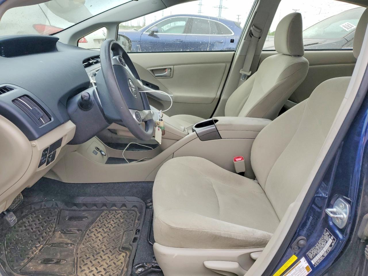 Toyota Prius Three