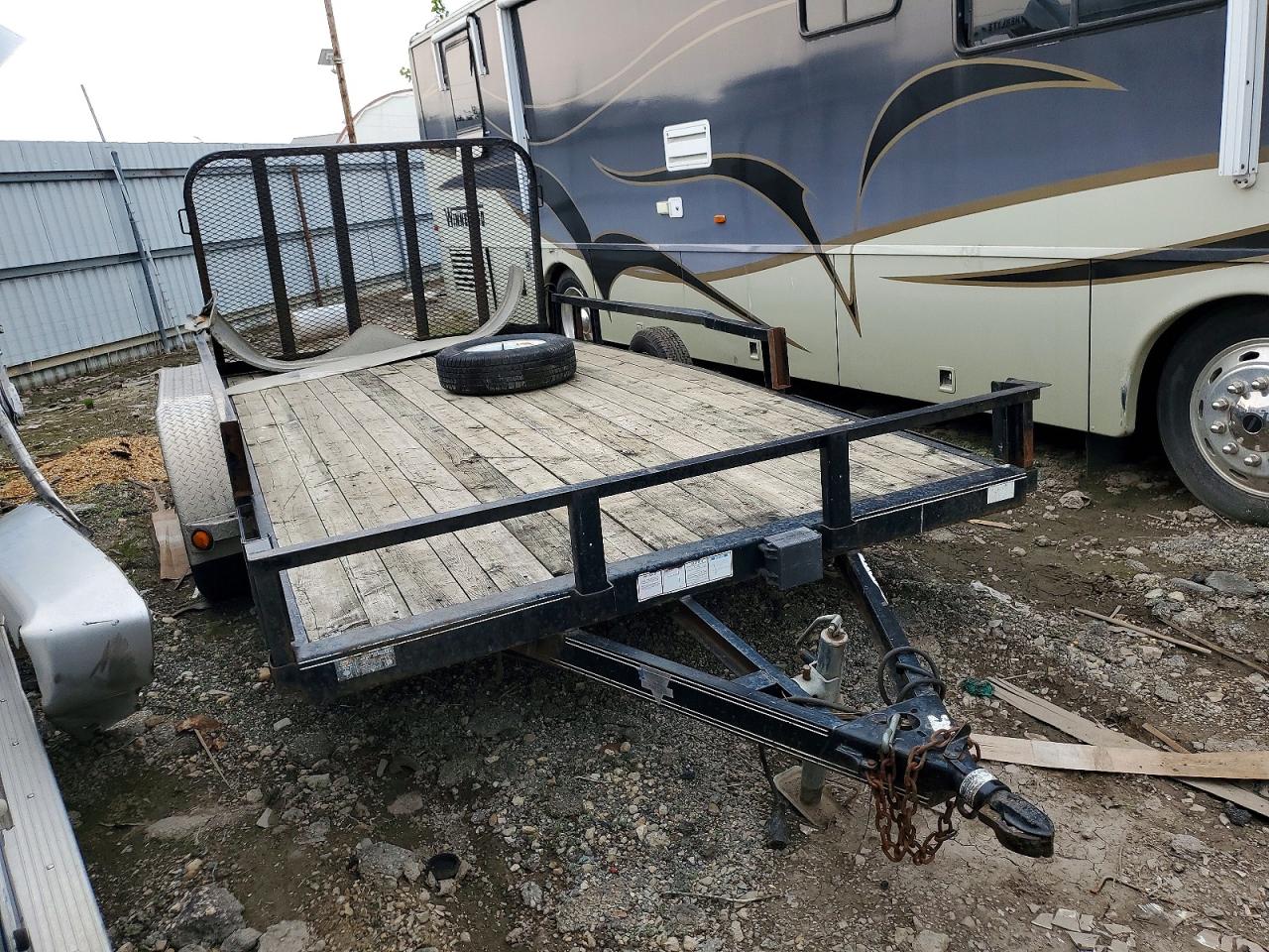 Salvage Pj Trailers Other Image