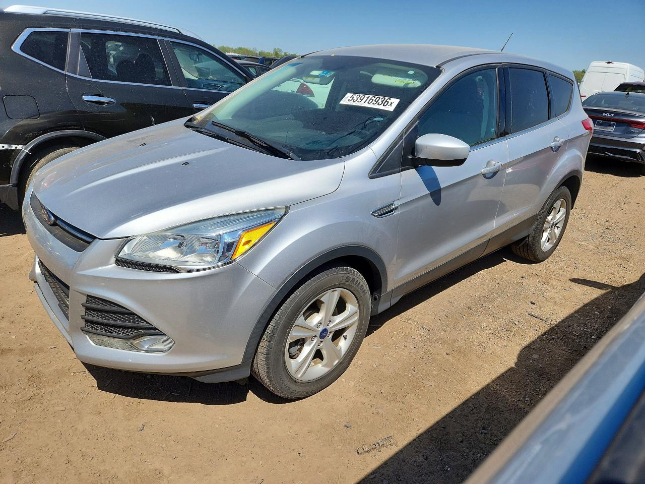 Salvage Ford Escape Image