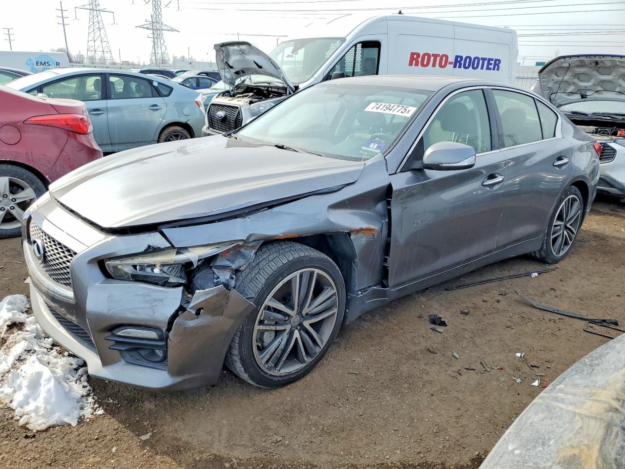 Salvage INFINITI Q50 Image