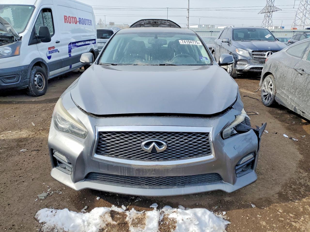 INFINITI Q50 Sport