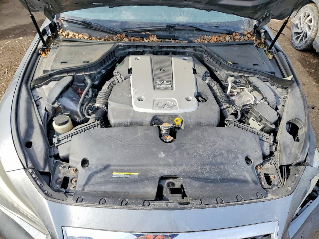 INFINITI Q50 Sport