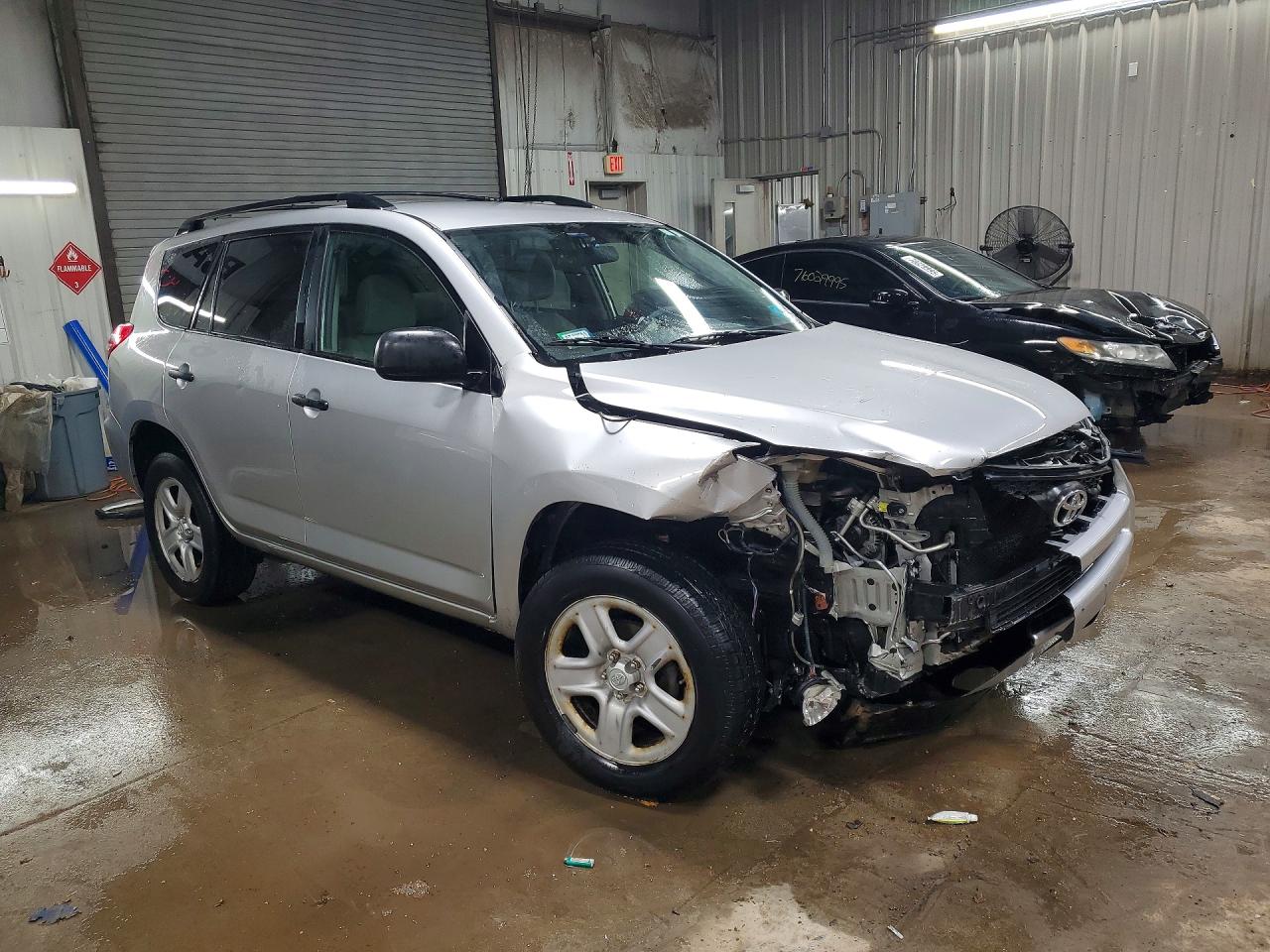 Toyota RAV4 Base