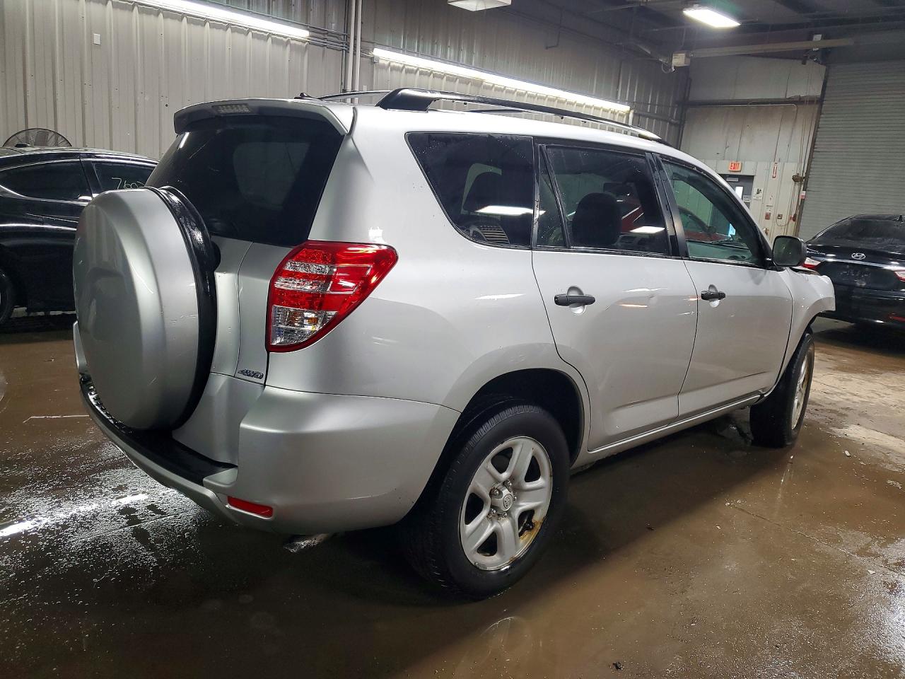 Toyota RAV4 Base