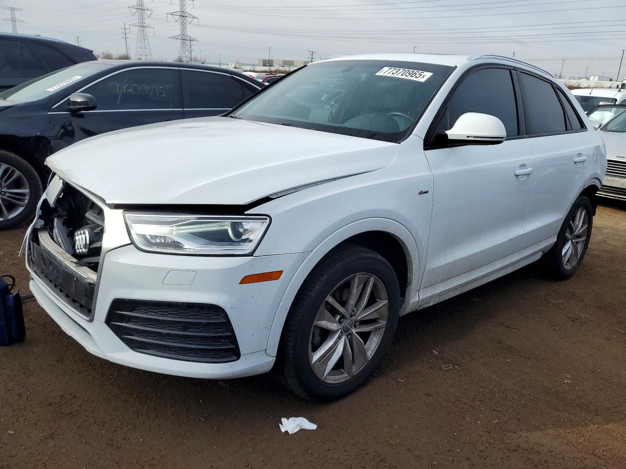 Salvage Audi Q3 Image