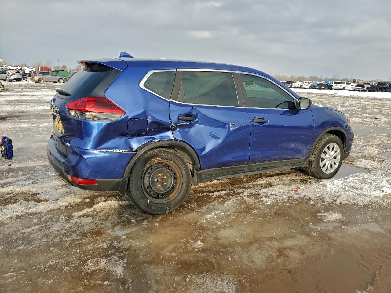 Nissan Rogue S