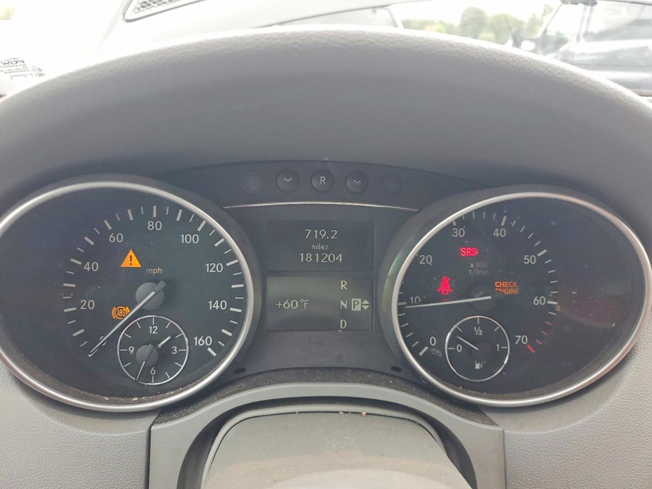 Mercedes-Benz M-Class 350