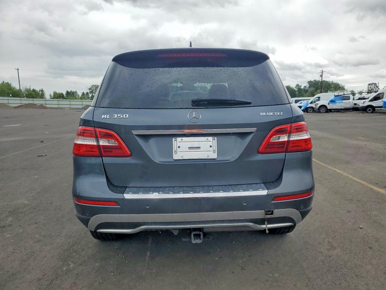 Mercedes-Benz M-Class 350 Bluetec