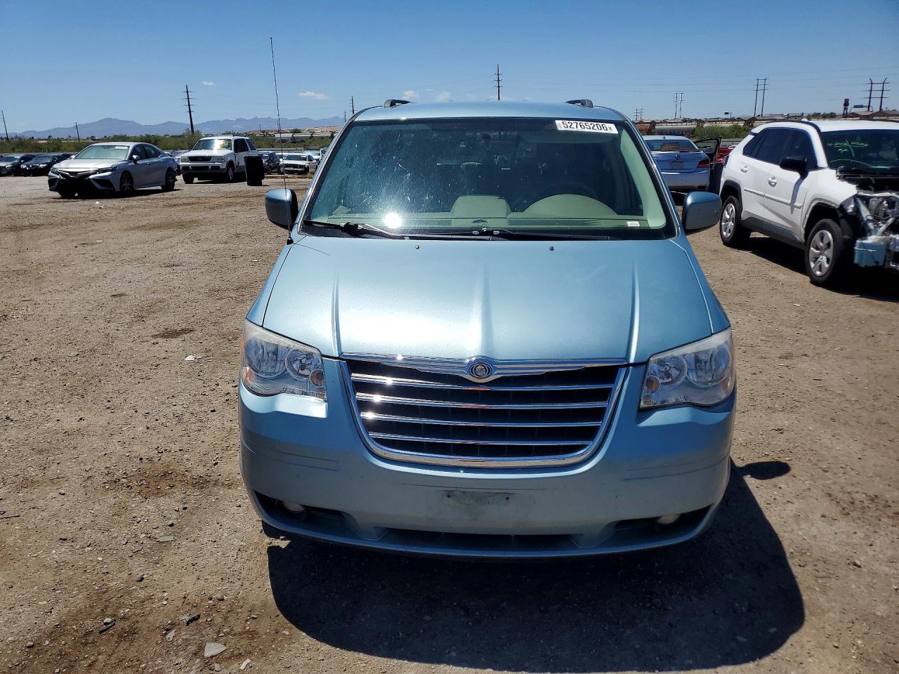 Chrysler Minivan Touring