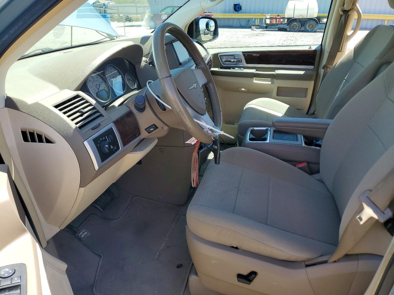 Chrysler Minivan Touring