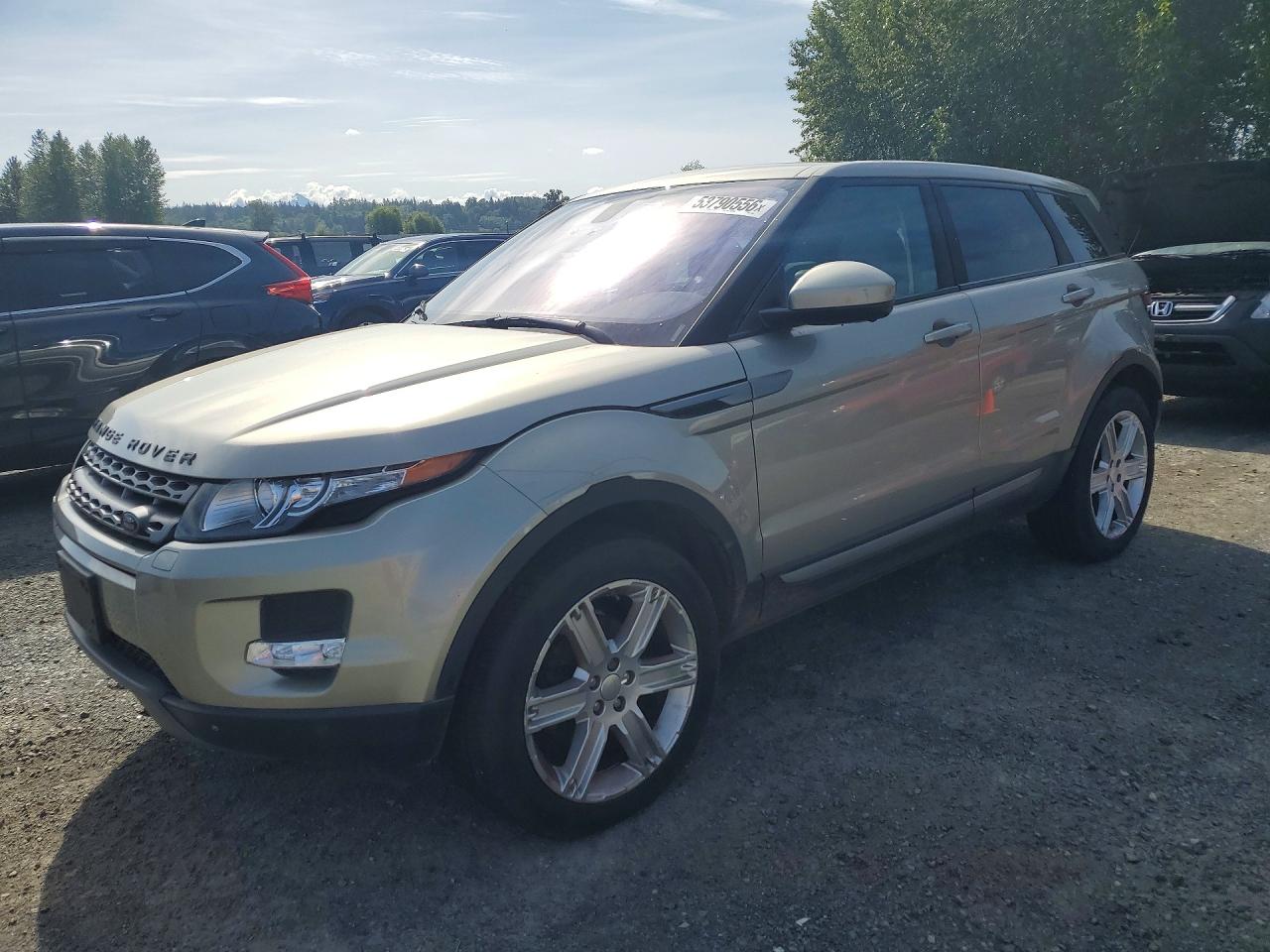 Salvage Land Rover Range Rover Image