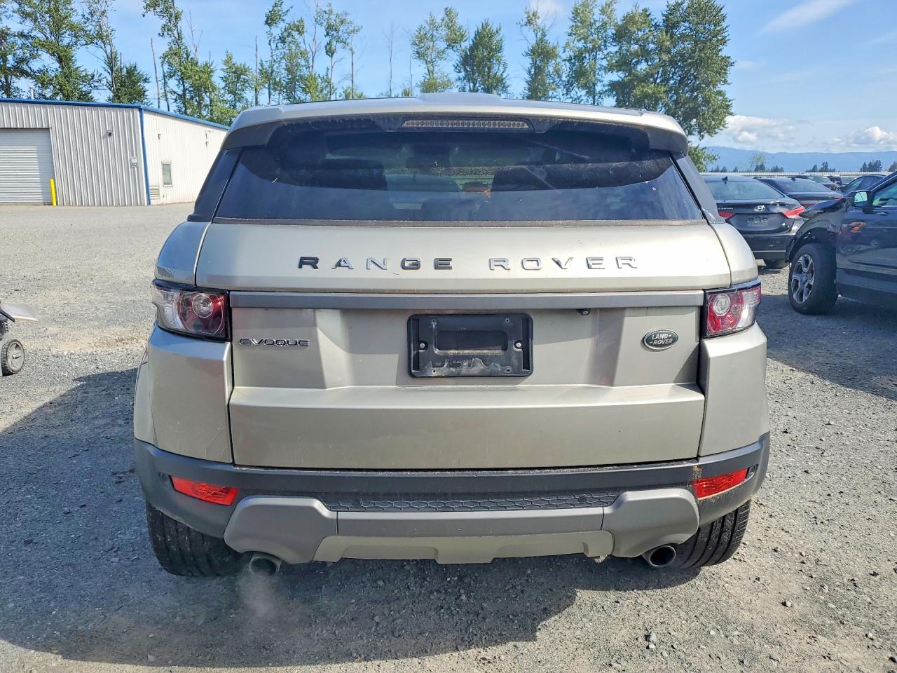 Land Rover Range Rover Pure Premium