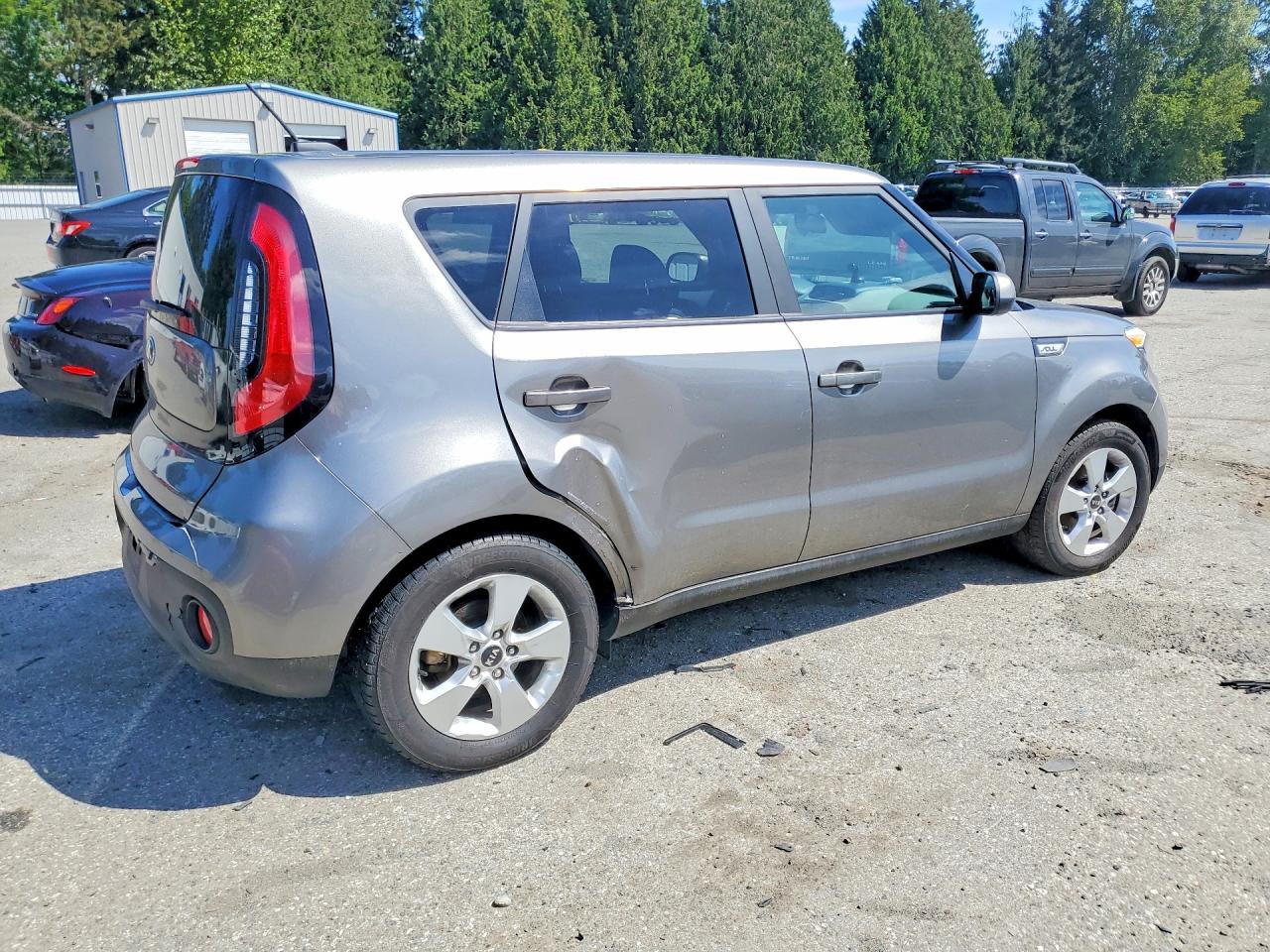 Kia Soul Base