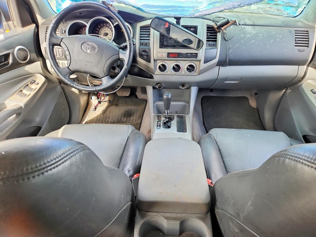 Toyota Tacoma V6