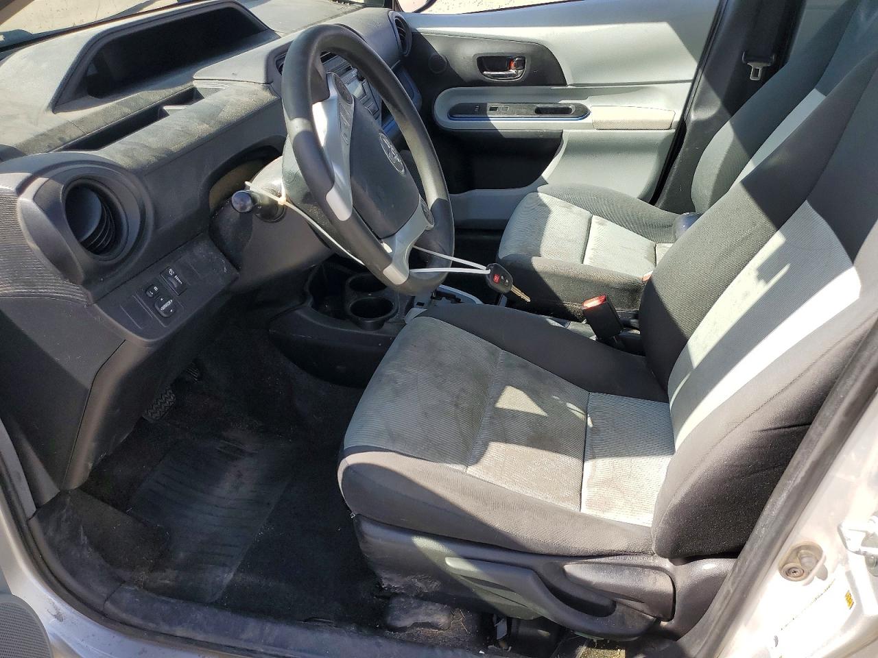Toyota Prius Two