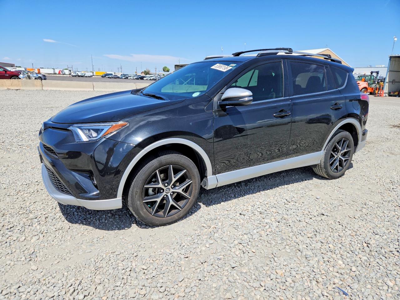 Salvage Toyota RAV4 Image