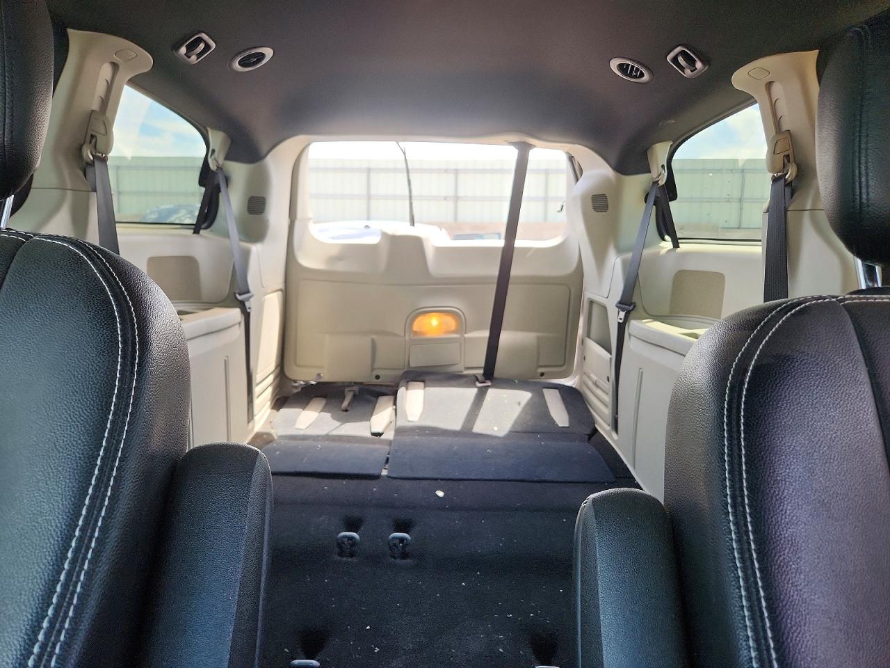 Dodge Caravan Sxt
