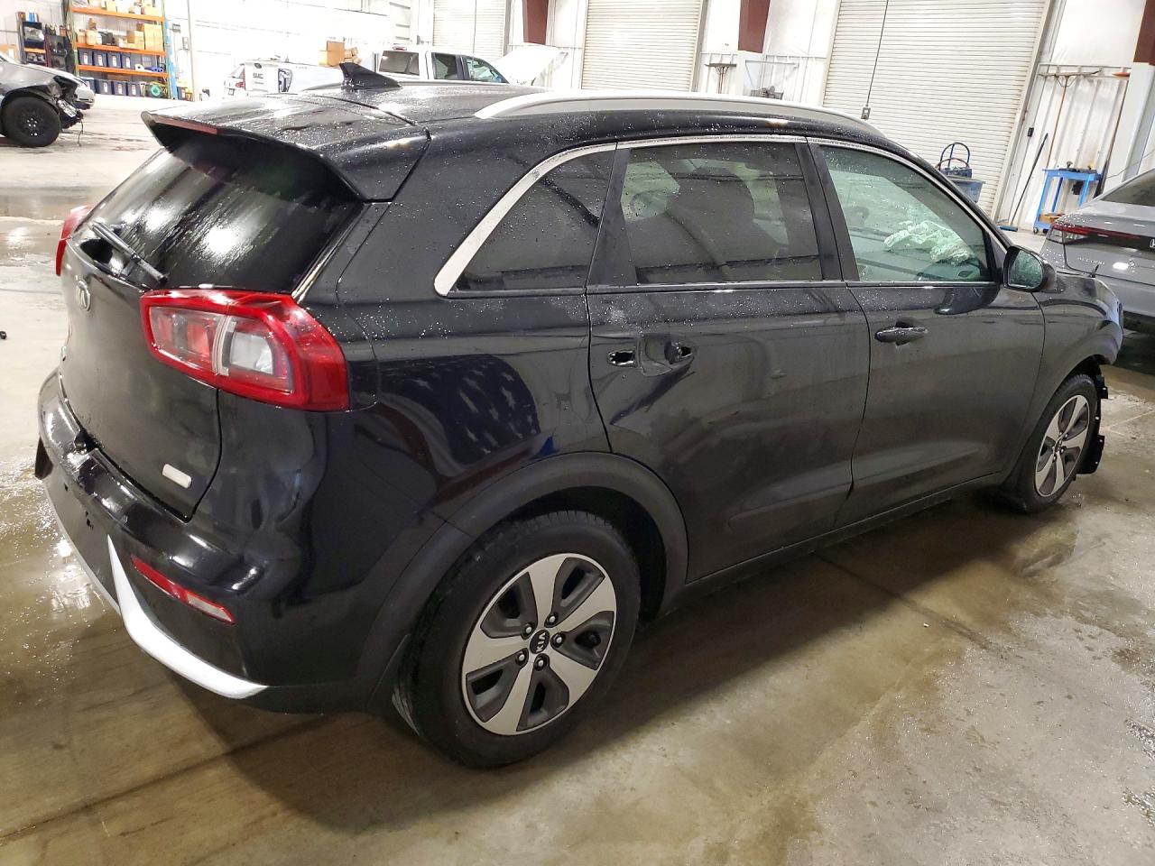 Kia Niro Lx