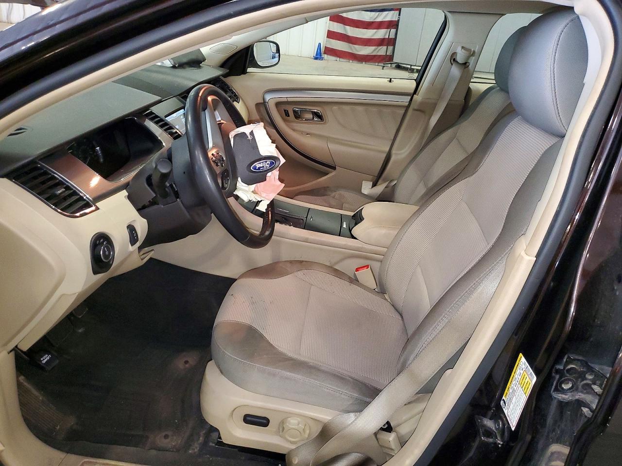 Ford Taurus Sel
