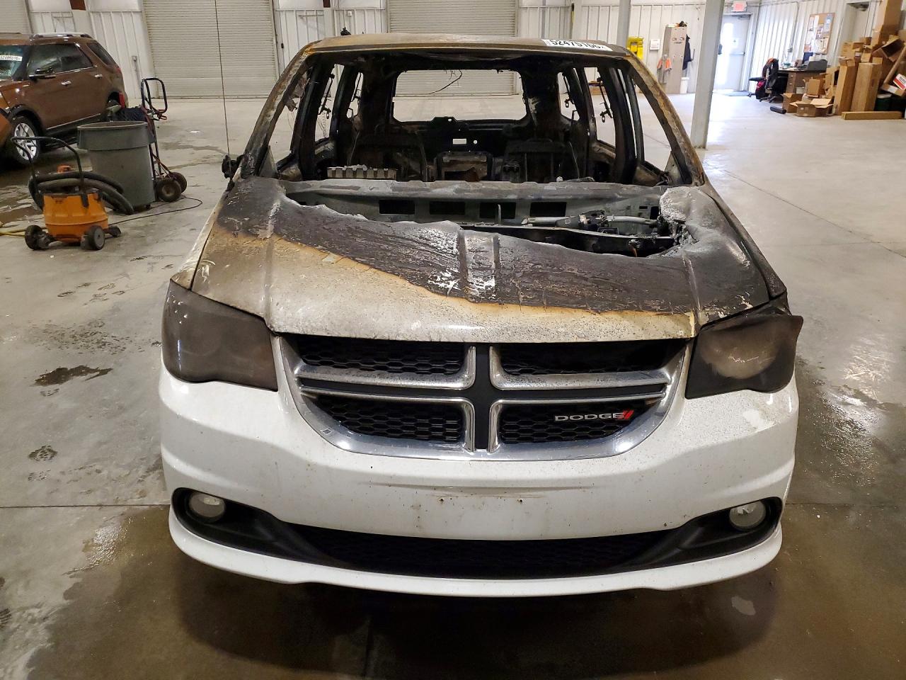 Dodge Caravan Sxt