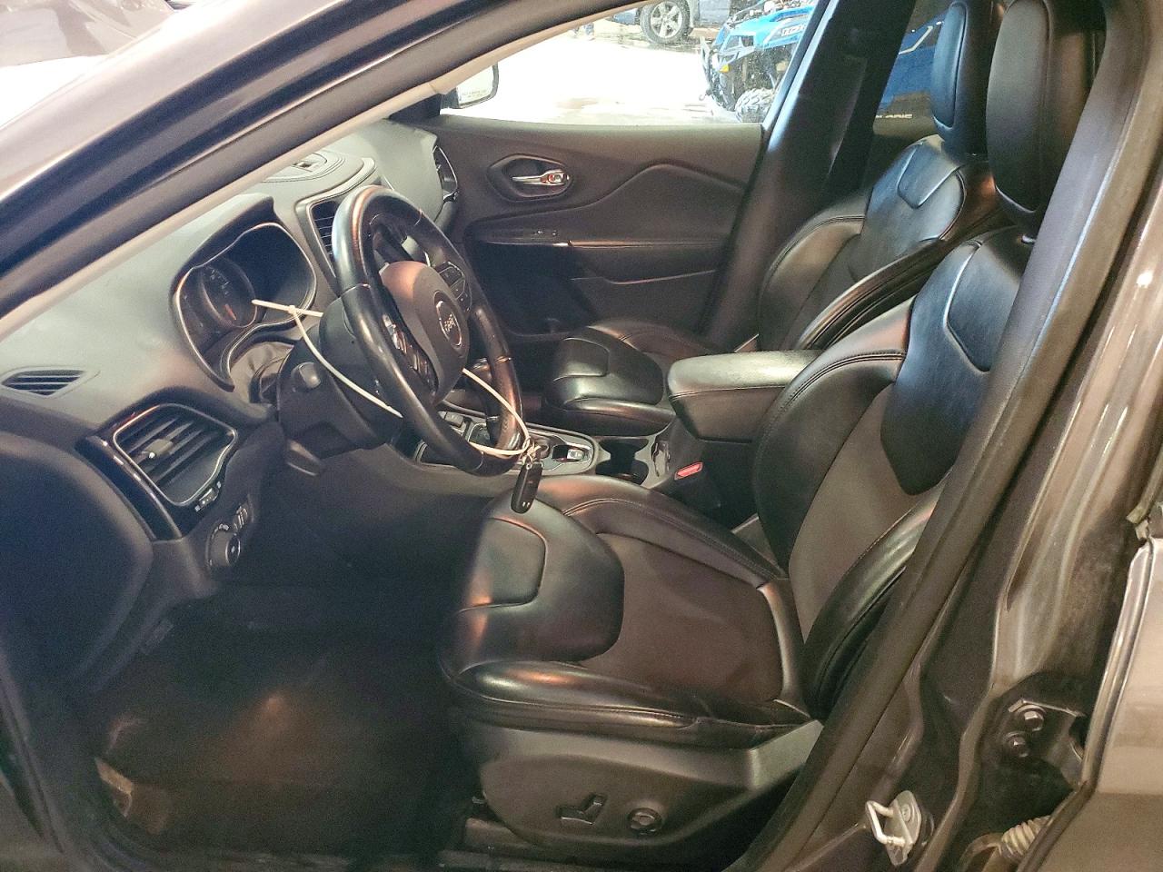 Jeep Grand Cherokee Latitude Plus