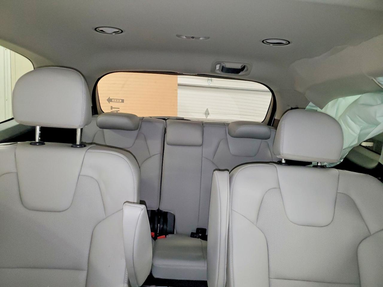 Kia Telluride S